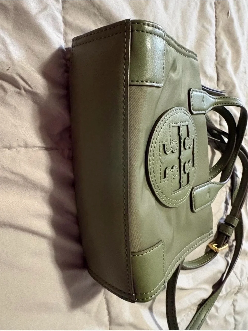 Tory Burch tory burch